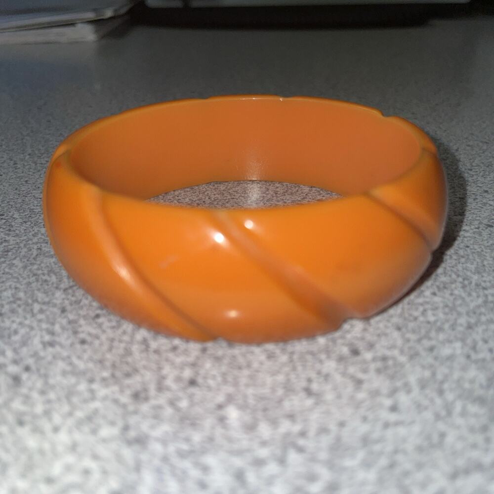 Vintage Orange Carved Bakelite Bangle Bracelet